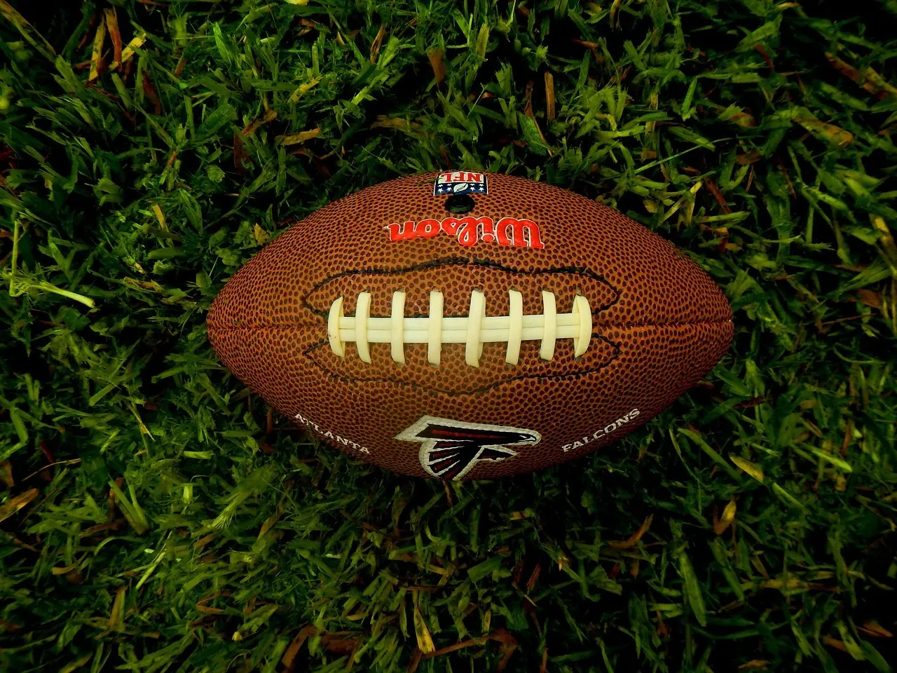 10 måder at følge NFL-nyheder på uden at gå glip af hyggen derhjemme