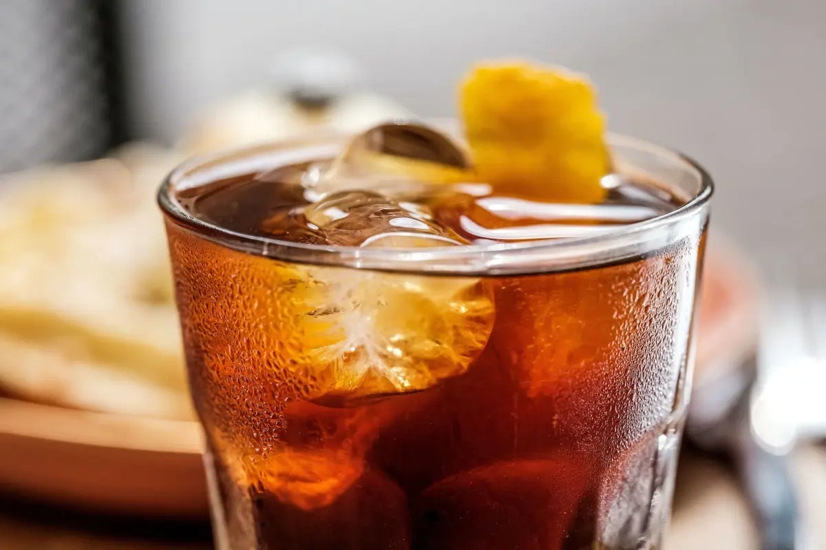 Undgå huller i tænderne - 5 fødevarer du bør skære ned på i hverdagen og 5 alternativer du bare kan bruge løs af